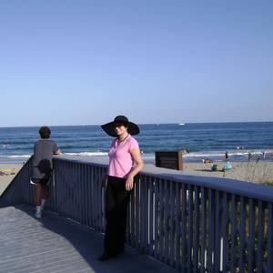 Meet your Posher, Constance